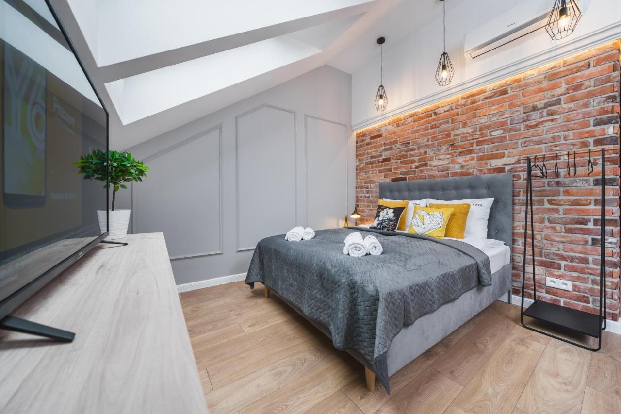 Saint Florian'S Suites - Old Town Luxury Apartments - By Upstairs Krakov Exteriér fotografie